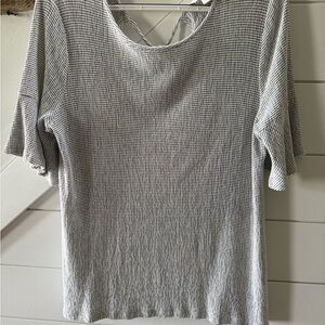 Women's grayish stretchy knit top